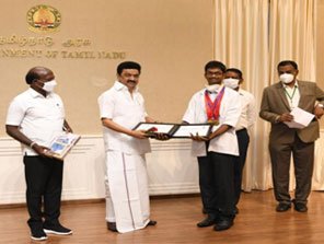 Undergraduate Gold Medal Winners